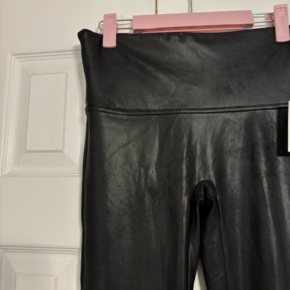 Spanx Faux Leather Leggings NWT - Picture 4 of 7